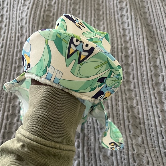 Bluey swim/ sun hat - Picture 2 of 3